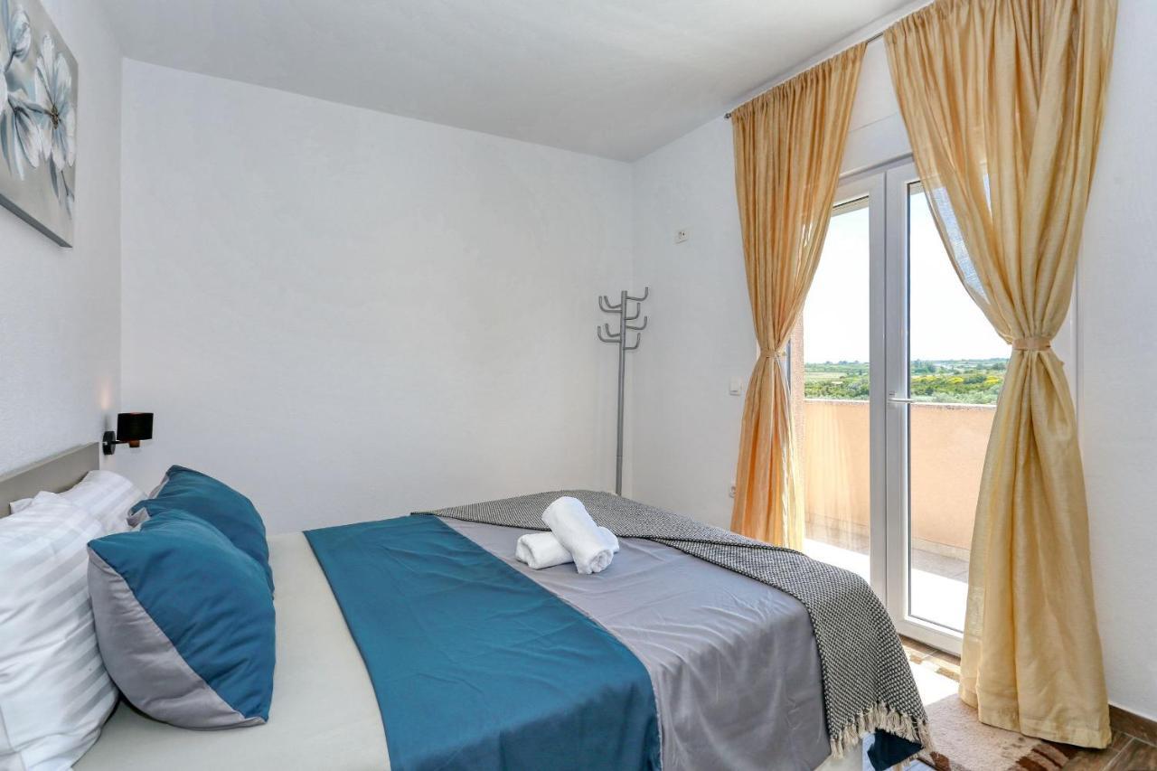 Apartment Zanic Задар Экстерьер фото