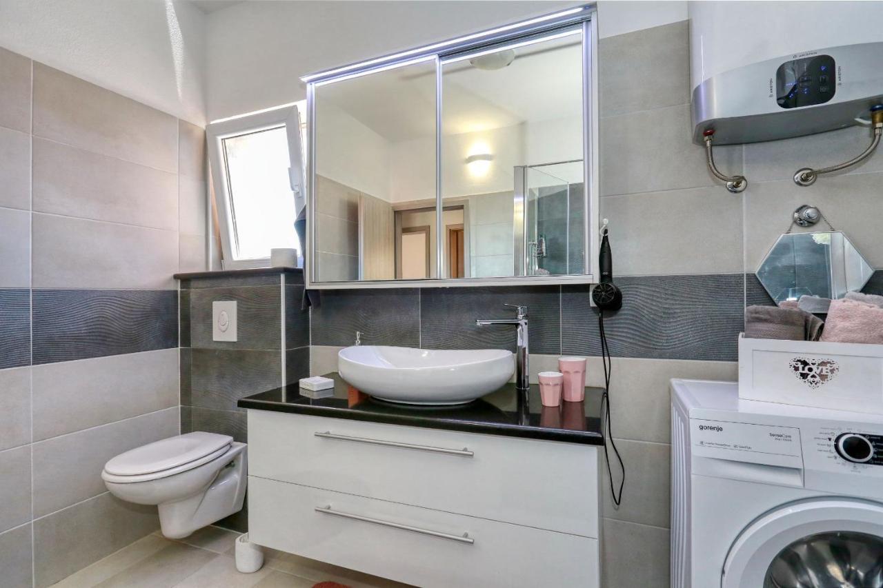 Apartment Zanic Задар Экстерьер фото